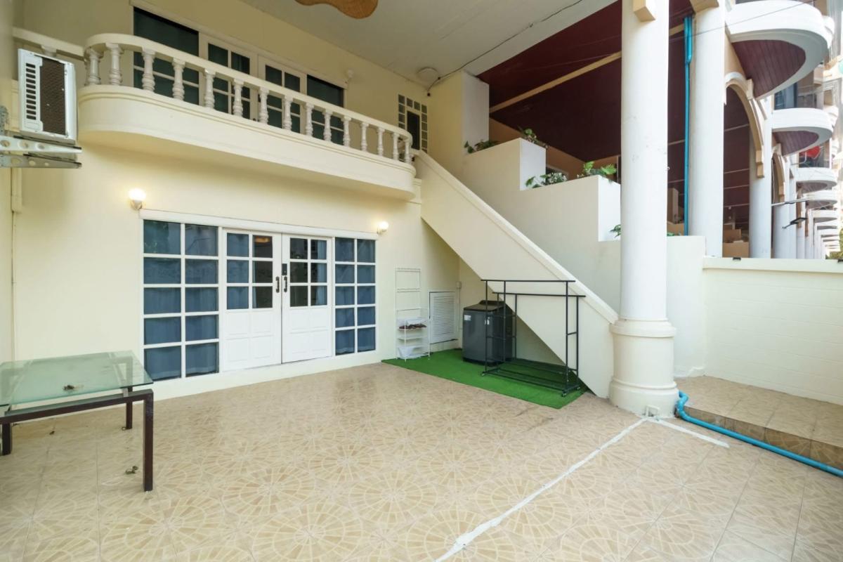 6904-008 5-Storey Townhome for Rent in Thonglor area, Modern Classic interior, BTS Thonglor 