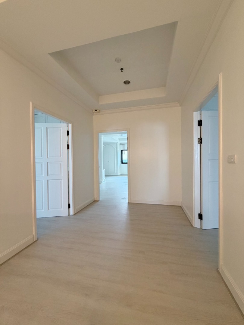 6904-011 Condo for Rent in  Asoke-Phrompong area, at G.P.GRANDE TOWER, BTS Asoke 