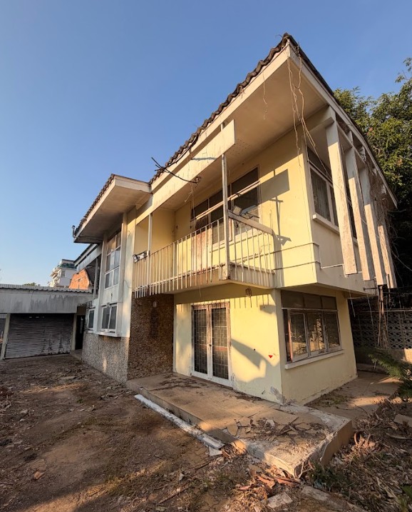 6904-035 ให้เช่า บ้านเดี่ยวสไตล์คลาสสิก 2 ชั้น สำหรับทำธุรกิจ ทองหล่อ ใกล้รพ.สมิติเวช