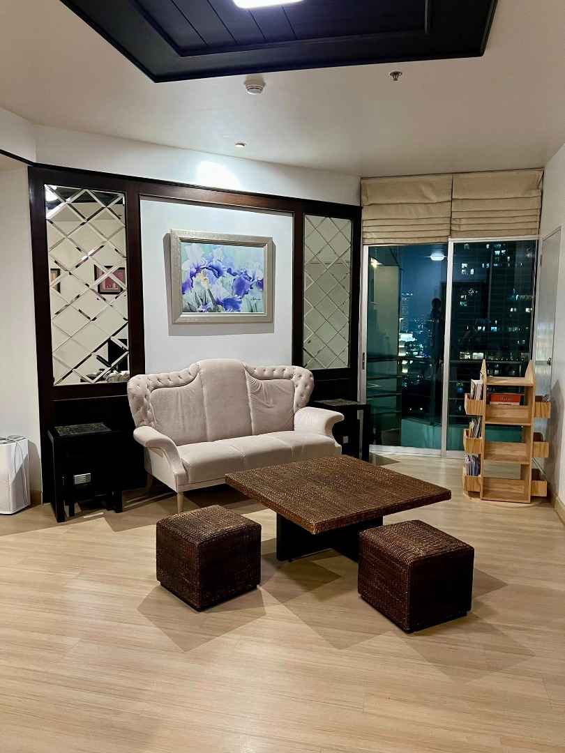 6904-039 Condo for Rent in Charoen Nakorn area, Baan Sathorn - Chaophraya, BTS Saphan Taksin