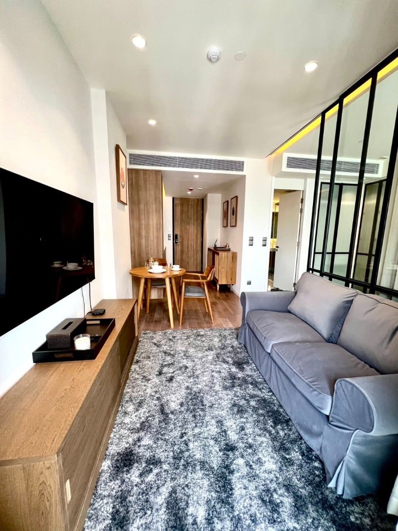 6904-042 Condo for Rent in Asoke-Phrom Phong area, Muniq Sukhumvit 23, BTS Asoke, Pet-friendly