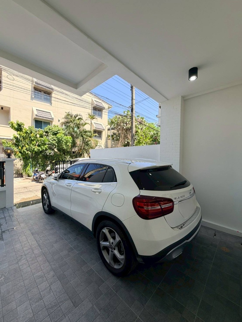 6904-052 ขาย ทาวน์โฮม 2 ชั้น รีโนเวทใหม่ หมู่บ้านเกตุนุติ การ์เด้น ลาดพร้าว 71