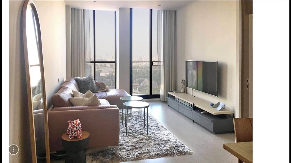 6904-089 Condo for Sale/Rent in Ploenchit-Chidlom area, at Noble Ploenchit, next to BTS Ploenchit