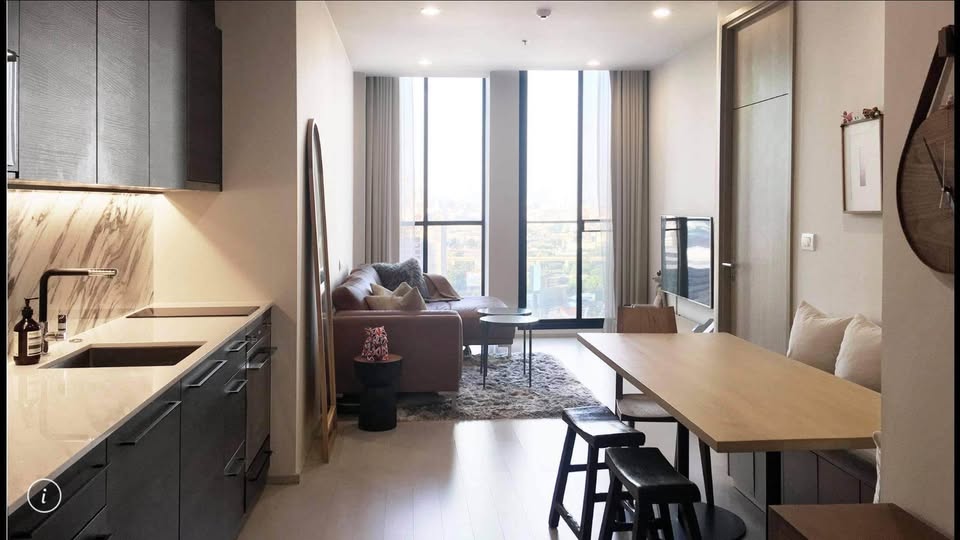 6904-089 Condo for Sale/Rent in Ploenchit-Chidlom area, at Noble Ploenchit, next to BTS Ploenchit