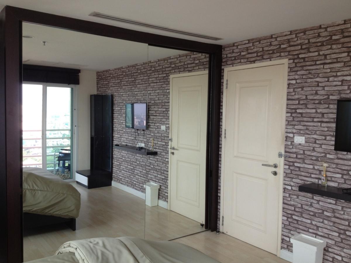 6904-090 Condo for Sale in Huay Kwang-Ratchada area, at City Living Ratchada, MRT Huay Kwang