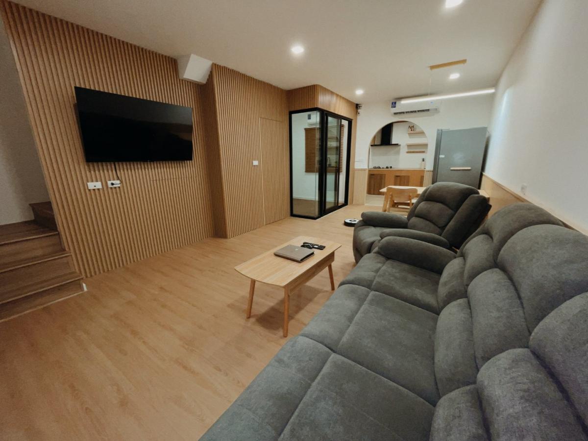 6904-092 ขาย/ให้เช่า ทาวน์โฮม 3 ชั้น หัวหมาก รามคำแหง ศรีนครินทร์ Patio Srinakarin-Rama 9 พาทิโอ 