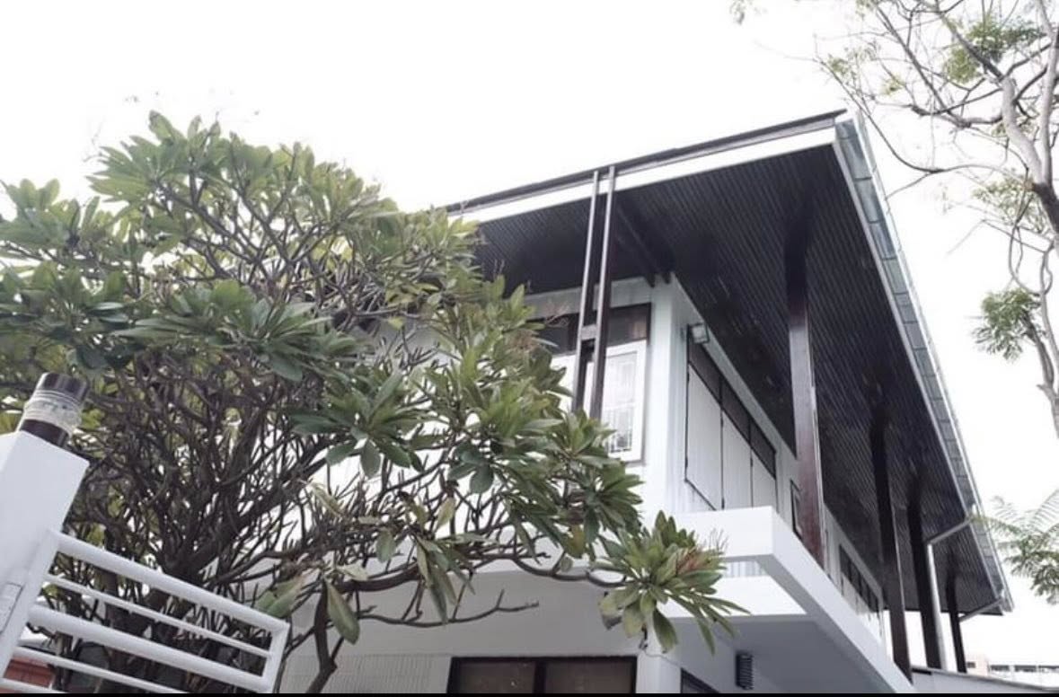 6904-102 Charming Pet-Friendly Thai-Style Detached House for Rent in Rama 4–Lumpini, MRT Lumpini