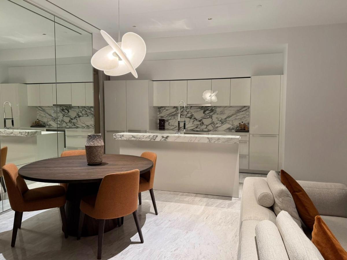 6904-122# Ultra Luxury Condo for Rent in Sathorn-Charoenkrung, at Four Seasons Private Residences, amazing river view