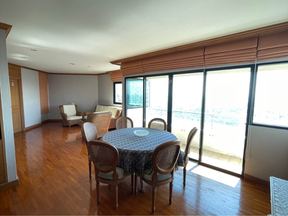 6905-033 Condo for Rent in Sathorn, at Sathorn Garden, BTS Saladaeng