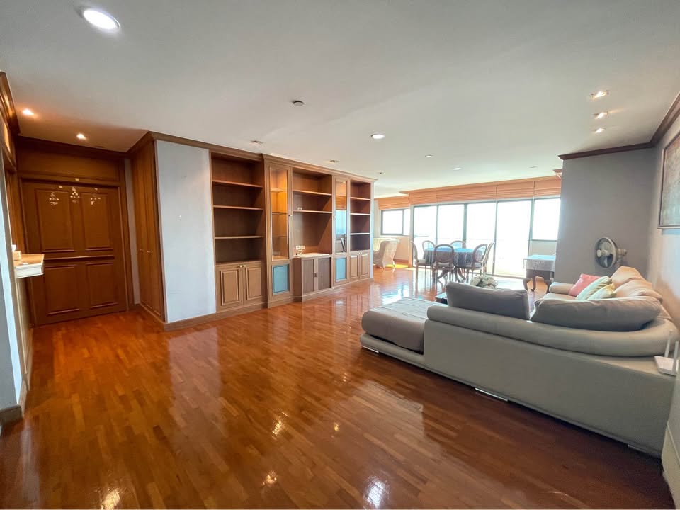 6905-033 Condo for Rent in Sathorn, at Sathorn Garden, BTS Saladaeng