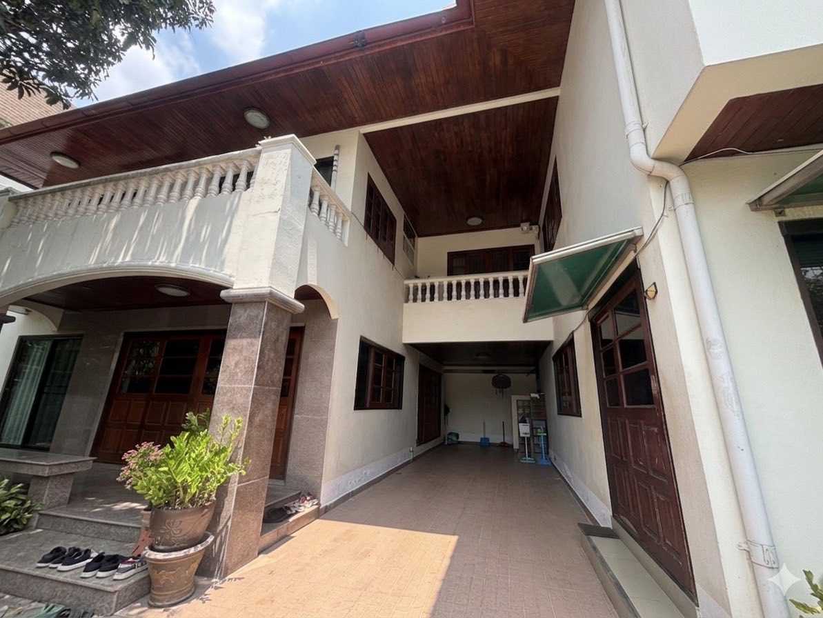 6905-045 ขาย บ้านเดี่ยว 2 ชั้น พระโขนง ปรีดี หมู่บ้านผกามาศ ใกล้ bts พระโขนง
