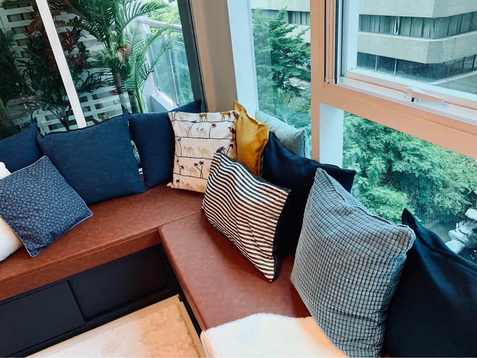 6905-046 Condo for Sale/Rent in Asoke-Petchburi, at SUKHUMVIT LIVING TOWN, MRT Petchburi