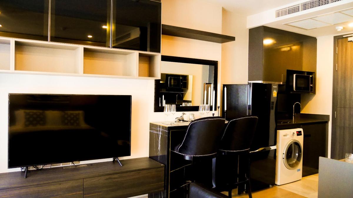 6905-056 Condo for Rent in Asoke area, ASHTON ASOKE, next to BTS Asoke