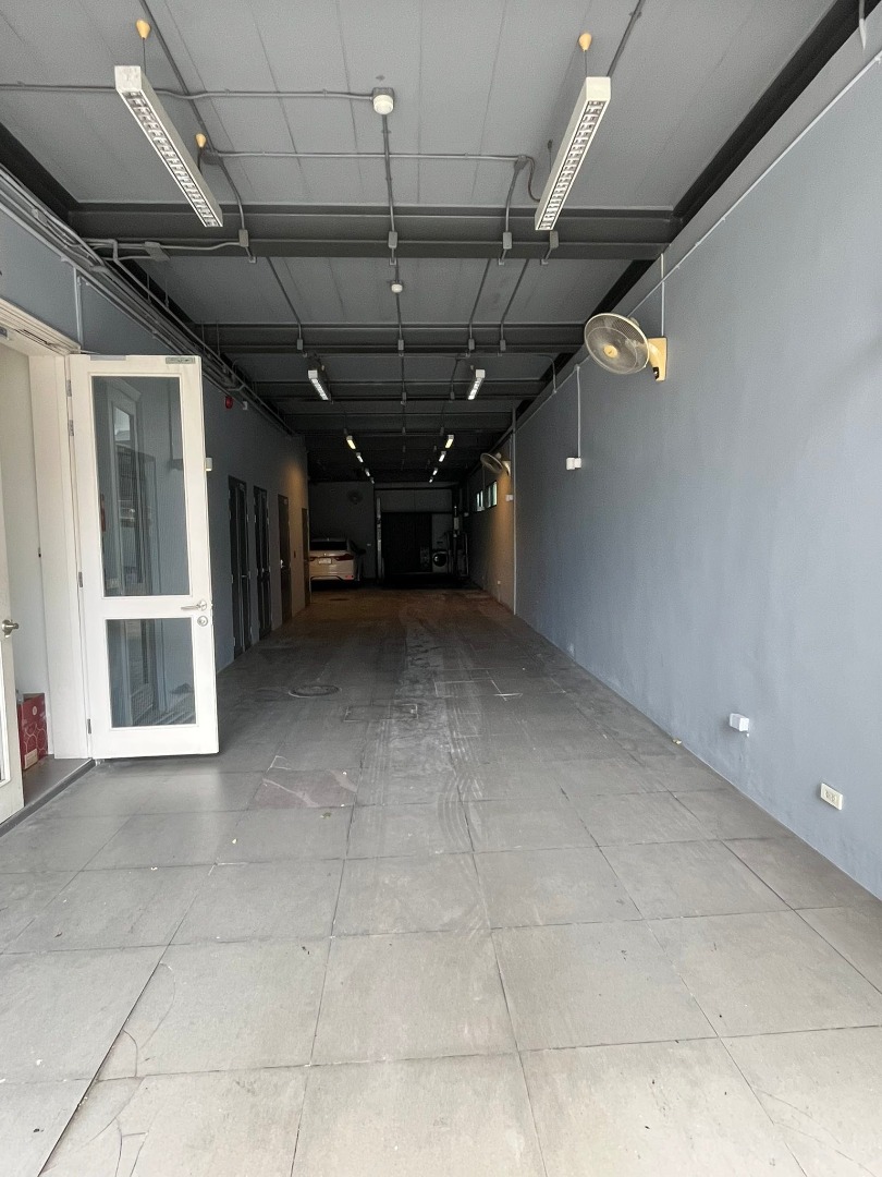 6905-117 Townhome for Rent in Thonglor, 5 Parking lots 
