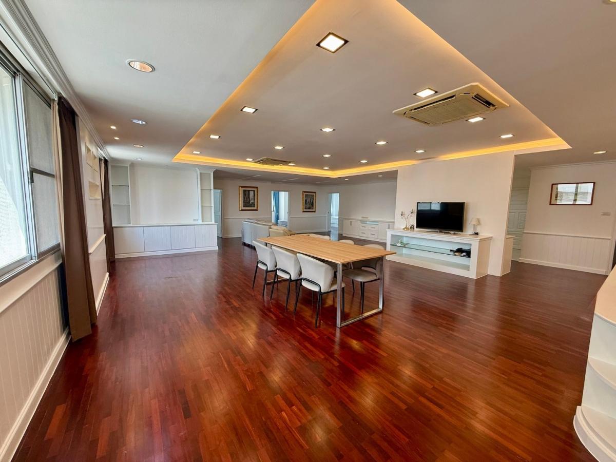 6905-124 Condo for Rent in Phrom Phong-Thonglor area, at D.S. Tower 1, next to BTS Phrom Phong 