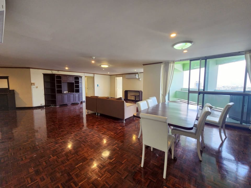 6905-128 Condo for Rent in Thonglor-Ekamai area, at Taiping Tower, next to BTS Thonglor