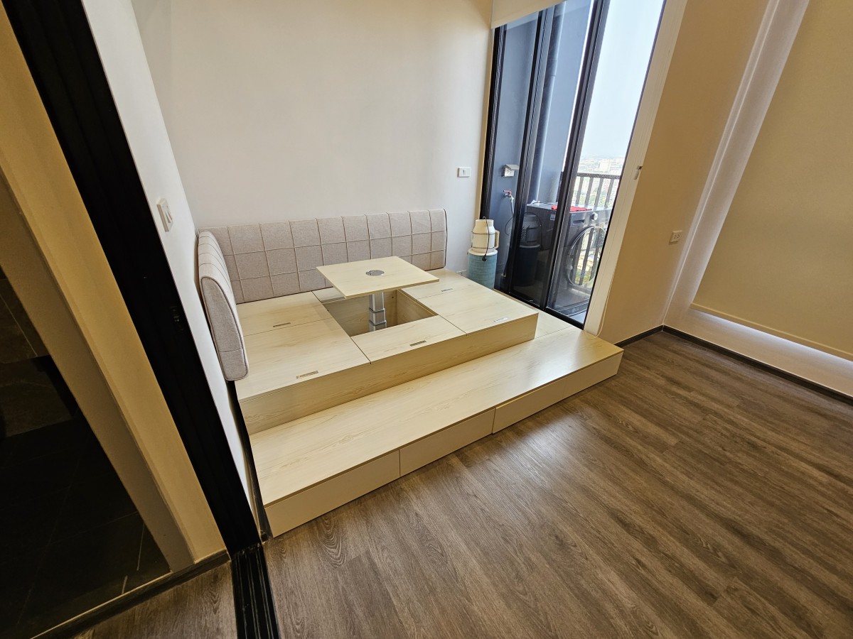 ขายด่วน! คอนโดหรู 2 ชั้นสไตล์ Duplex ใกล้ MRT บางกะปิ