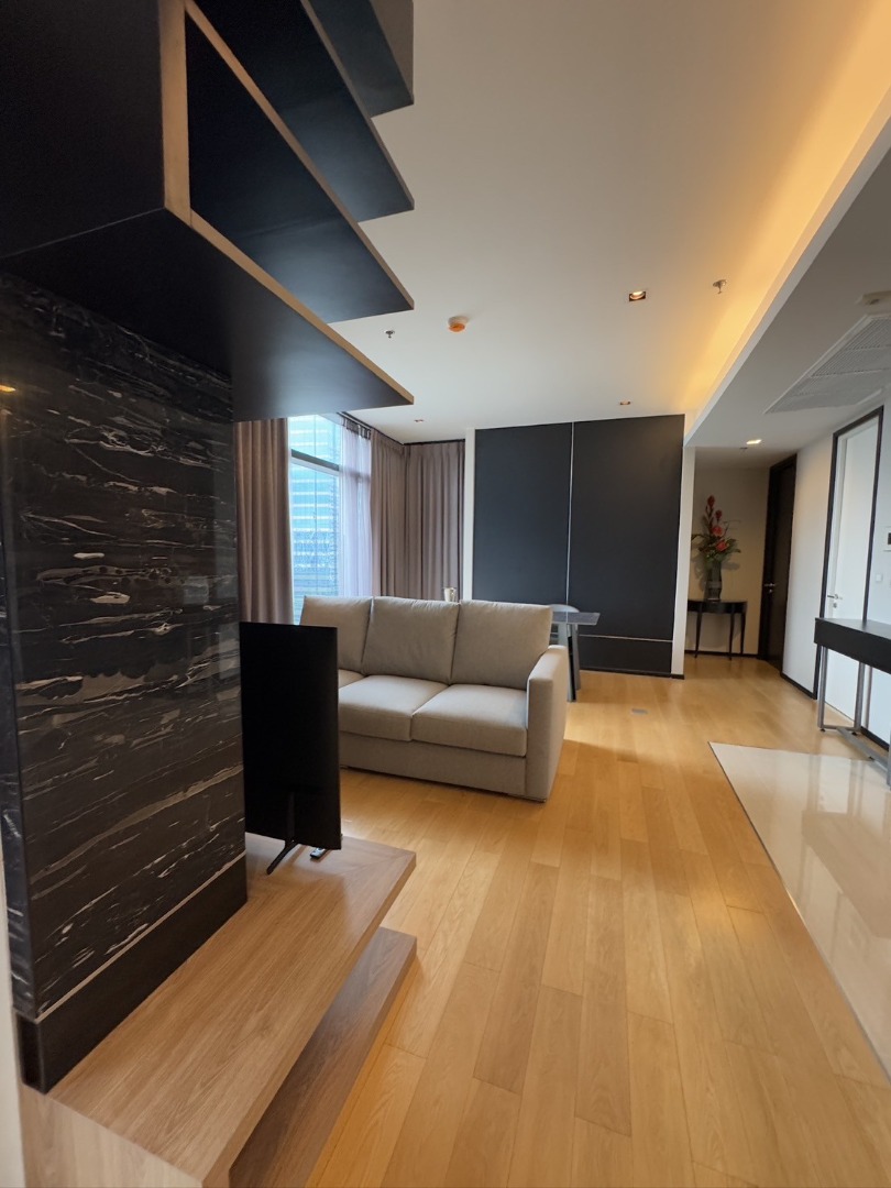 6906-113 Condo for Rent in New Petchburi, at CIRCLE 2 LIVING PROTOTYPE , next to MRT Petchburi