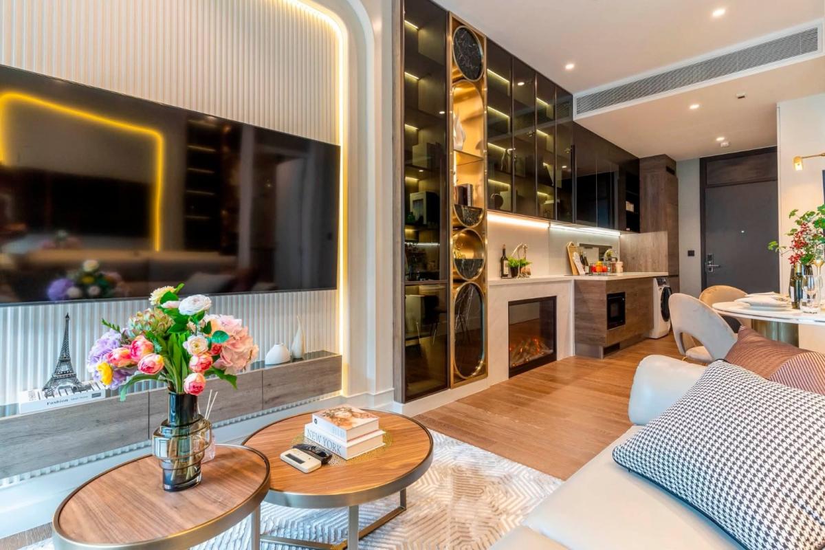 6906-118 Condo for Sale in Langsuan-Chidlom, at Muniq Langsuan, next to BTS Chidlom