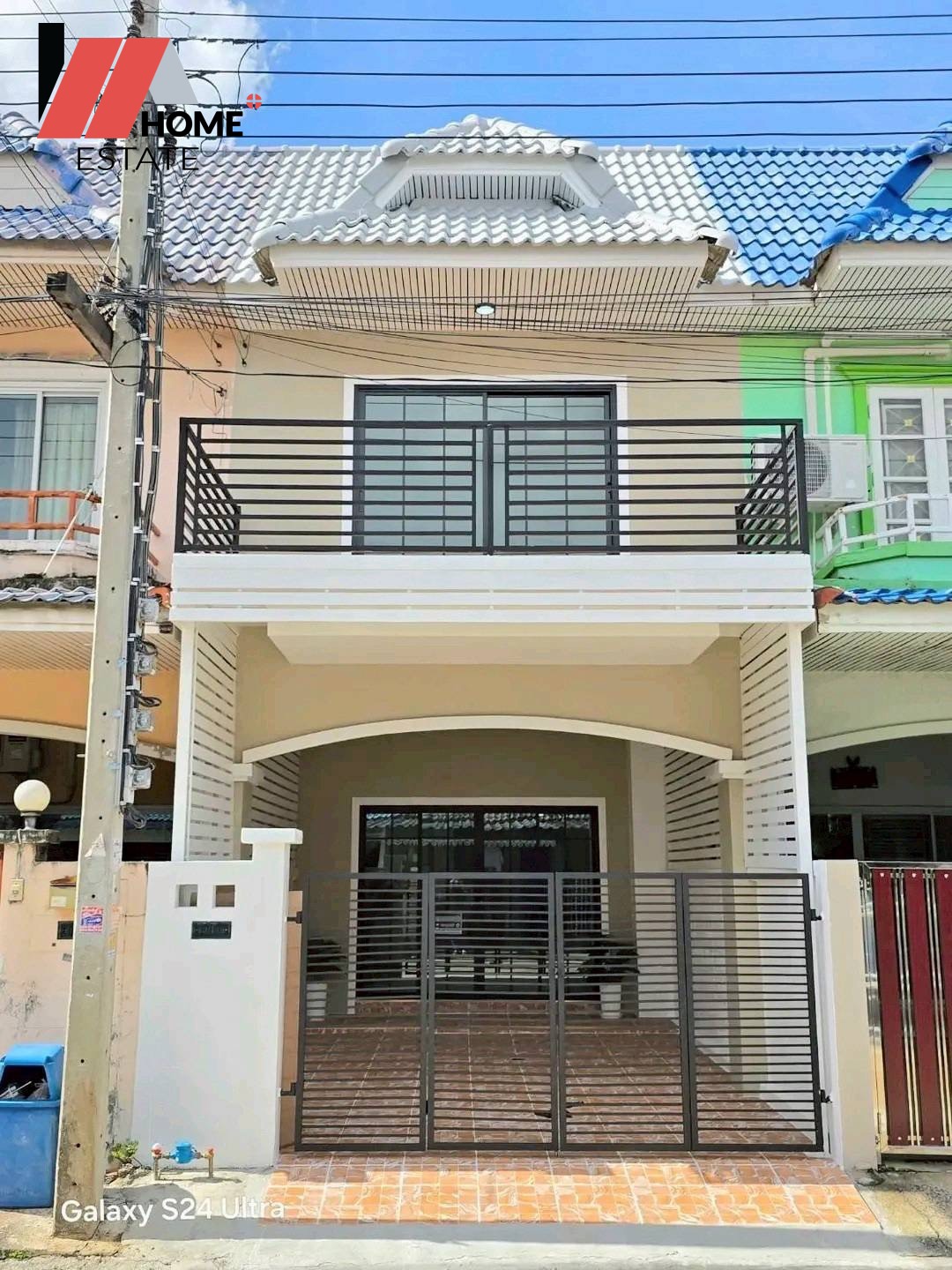 หมู่บ้านมนวดีพาร์ค (ซอย 3) ตกแต่งใหม่ทั้งหลัง สวย ครบ จบ พร้อมเข้าอยู่