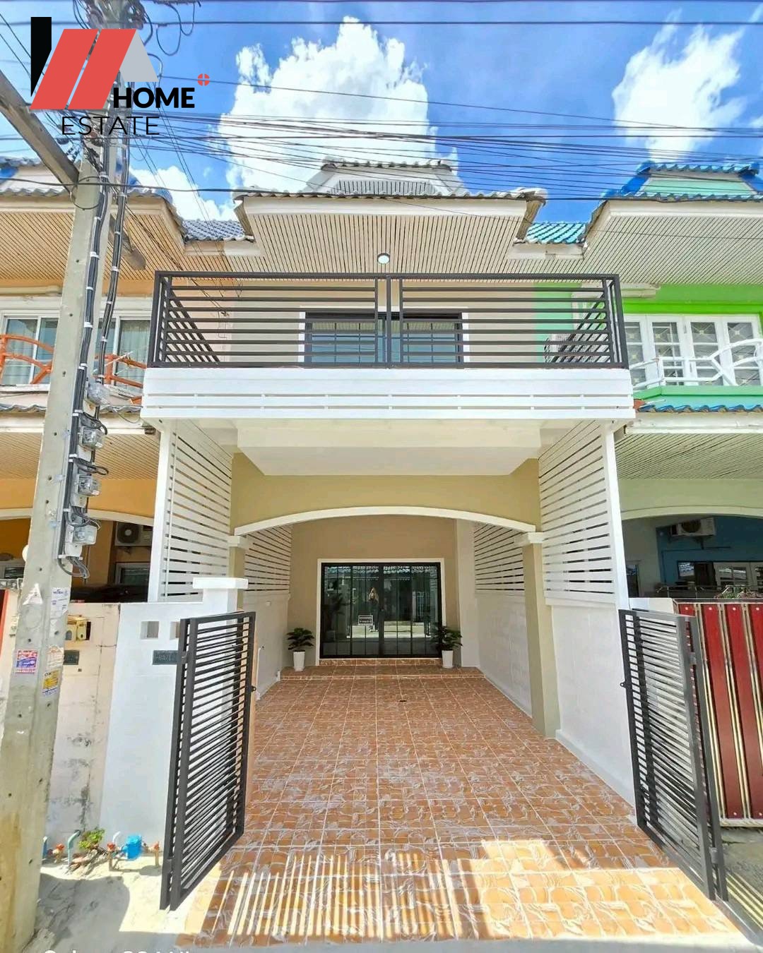 หมู่บ้านมนวดีพาร์ค (ซอย 3) ตกแต่งใหม่ทั้งหลัง สวย ครบ จบ พร้อมเข้าอยู่