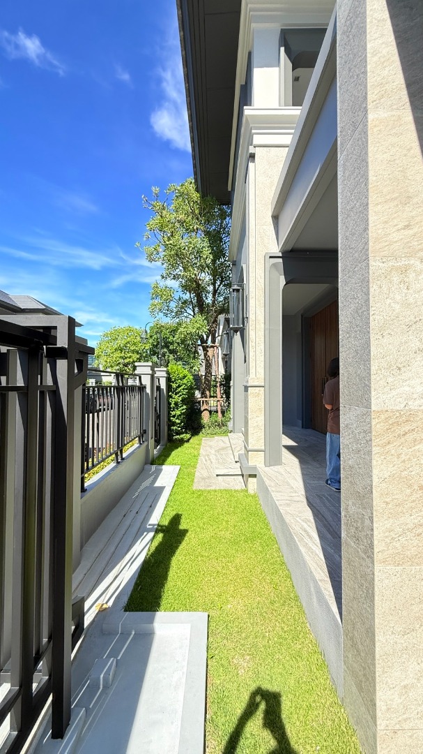 6907-024 ให้เช่า บ้านเดี่ยว 2 ชั้น สุขสวัสดิ์ พระราม3 Grand Bangkok Boulevard Suksawat-Rama3 ตำแหน่งดี ใกล้ส่วนกลาง