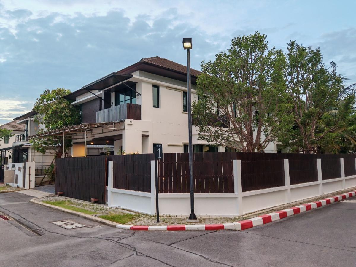6907-066 ขาย บ้านเดี่ยว 2 ชั้น แปลงมุม บางนา บางพลี โครงการ เลค วิว พาร์ค