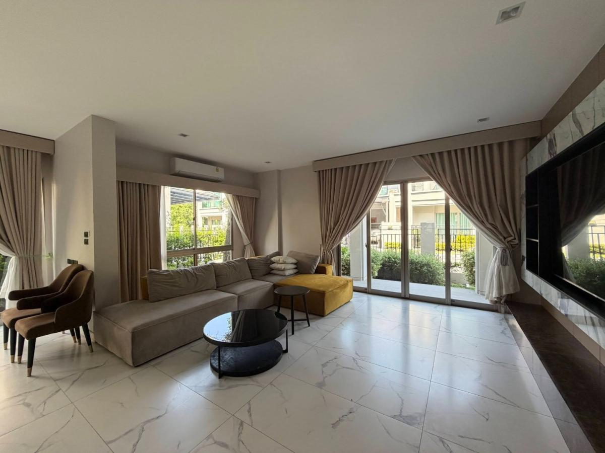 6907-081 ให้เช่า บ้านเดี่ยว 2 ชั้น บางกะปิ รามคำแหง Bangkok Boulevard Signature Ladprao-Serithai 4 ห้องนอน