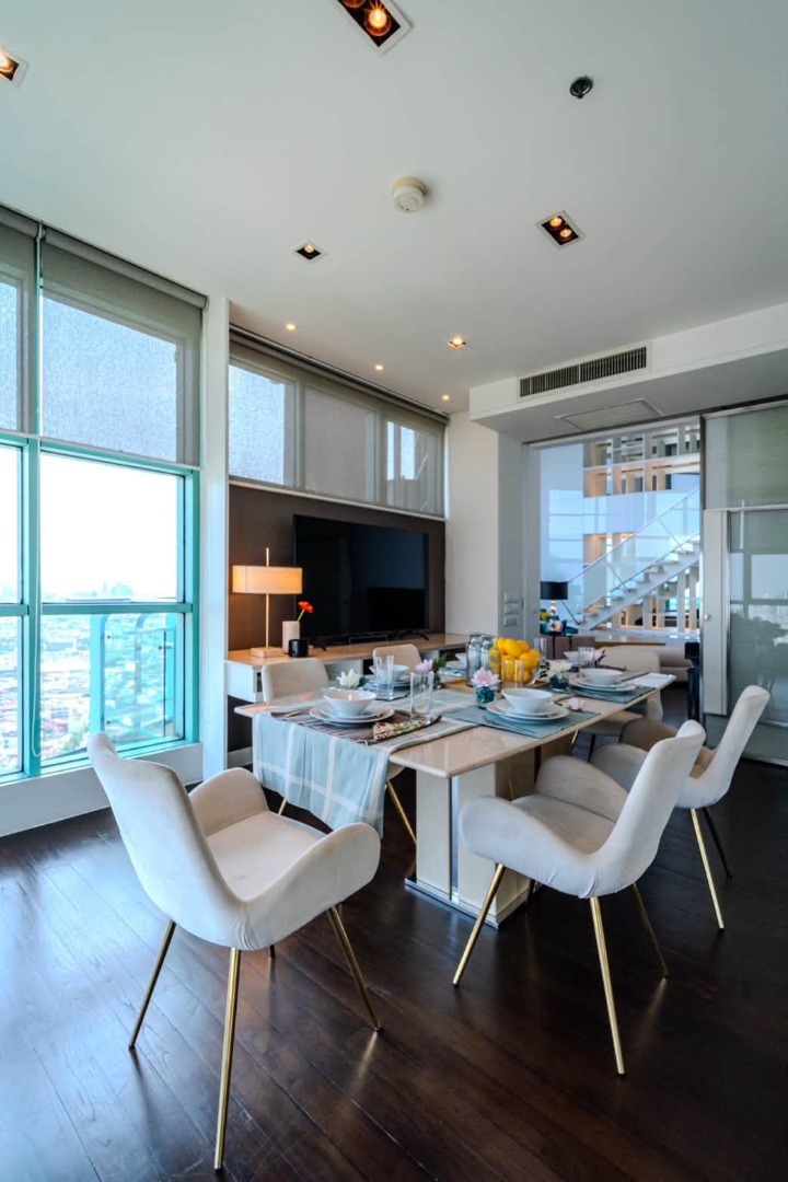 6908-021 Condo for Rent in Sathorn, at Chatrium Riverside Residence, Triplex