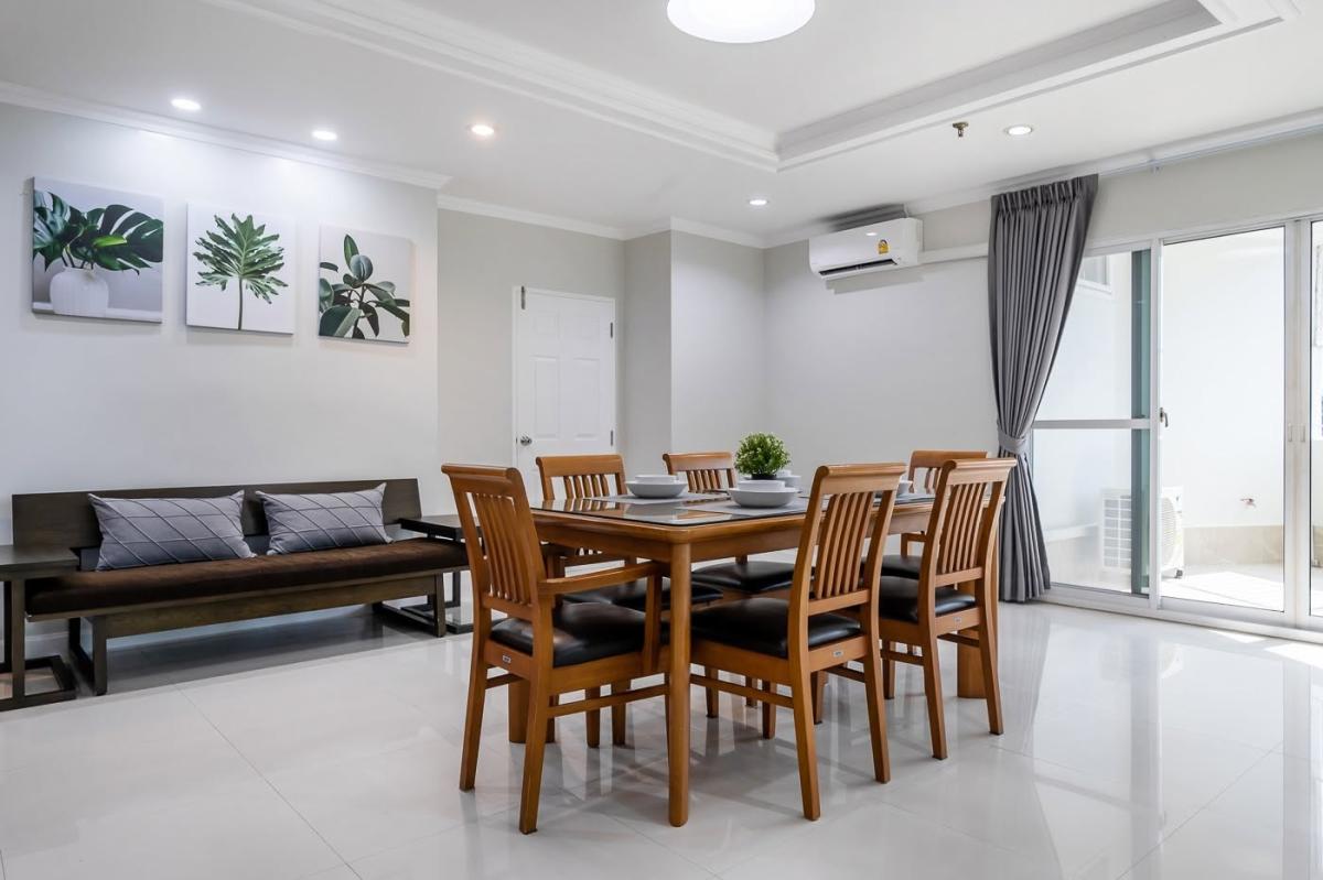 6908-038 condo for Rent in Thonglor, at Fifty Fifty Tower Condominium, BTS Thonglor 