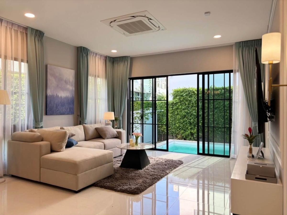 6908-056 ให้เช่า บ้านเดี่ยว พระราม9 กรุงเทพกรีฑา Nantawan rama 9-new krungthepkreetha พร้อมสระว่ายน้ำส่วนตัว