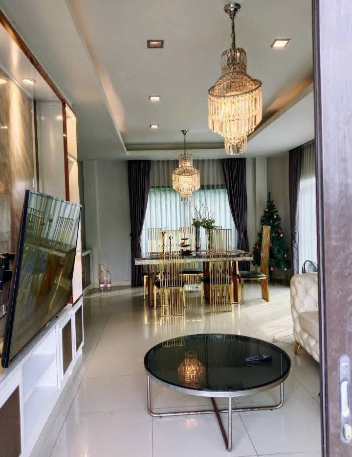 6908-061 ให้เช่า บ้านเดี่ยว 2 ชั้น รามอินทรา Centro รามอินทรา – จตุโชติ ตำแหน่งดี ติดคลับเฮ้าส์