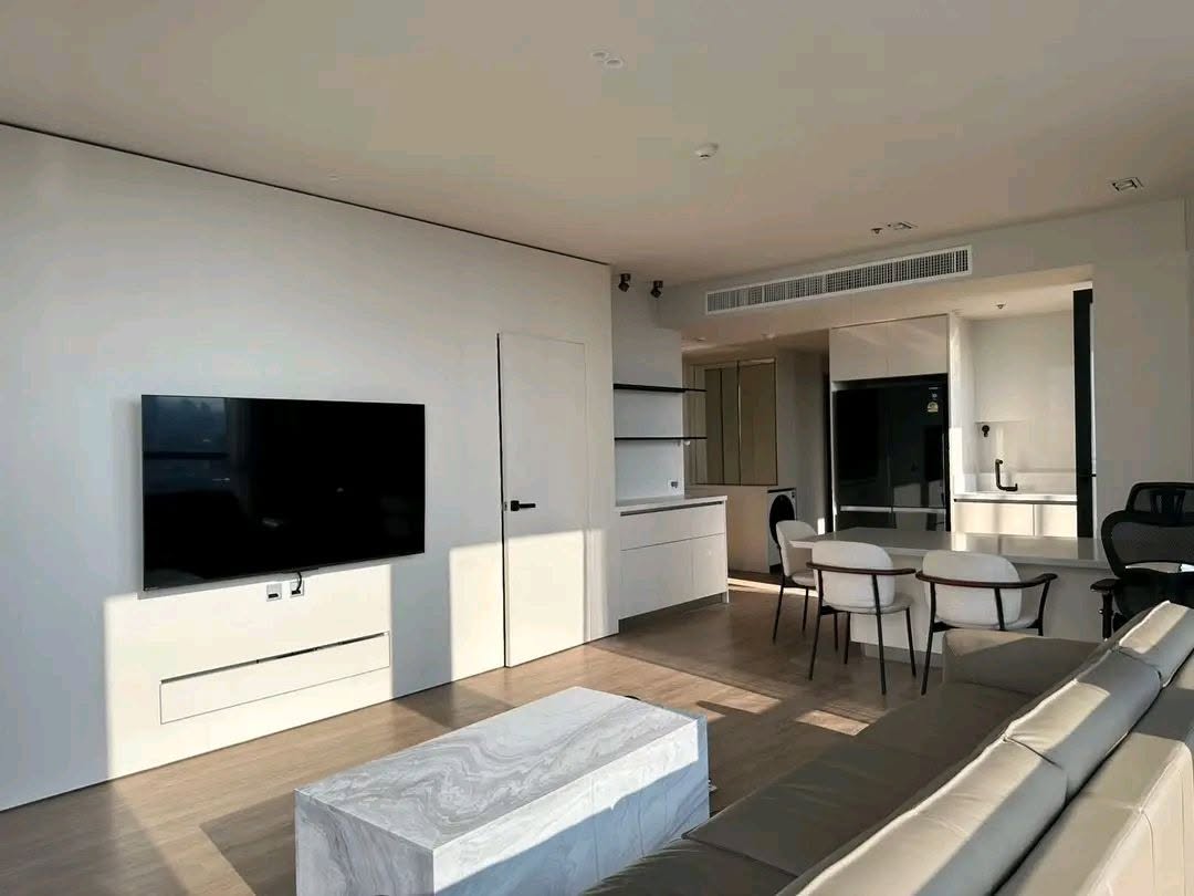 6908-072 Condo for Rent in Sathorn, at The Issara Sathorn, BTS Saint Louise