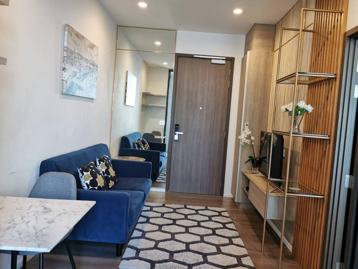 6908-080 Condo for Sale/Rent in Punnawithi-Onnut, Whizdom Essence, next to BTS Punnawithi