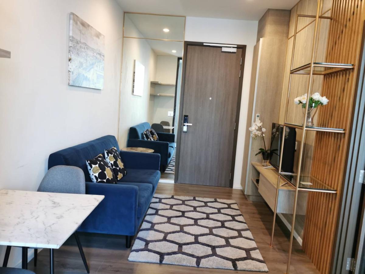 6908-080 Condo for Sale/Rent in Punnawithi-Onnut, Whizdom Essence, next to BTS Punnawithi