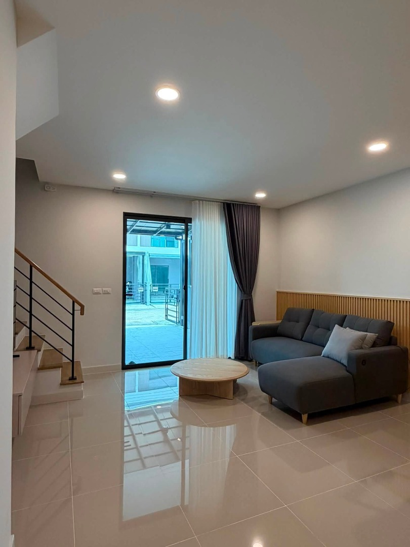 6908-096 ให้เช่า ทาวน์เฮ้าส์ 2 ชั้น บางนา บางพลี Pleno Sukhumvit-Bangna3 พร้อมเข้าอยู่