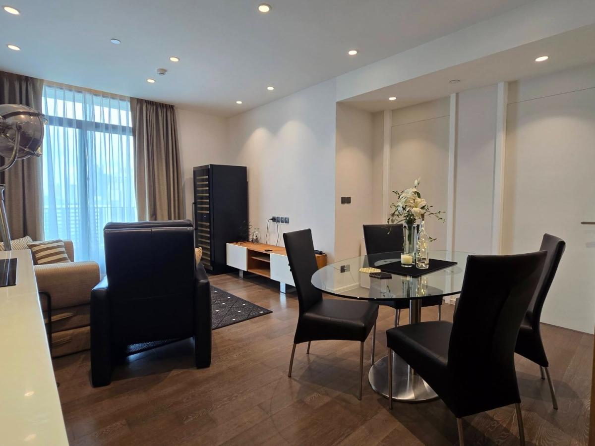 6909-010 Condo for Rent in Asoke, Nearby BTS Asoke at MUNIQ SUKHUMVIT23 - pet allowed