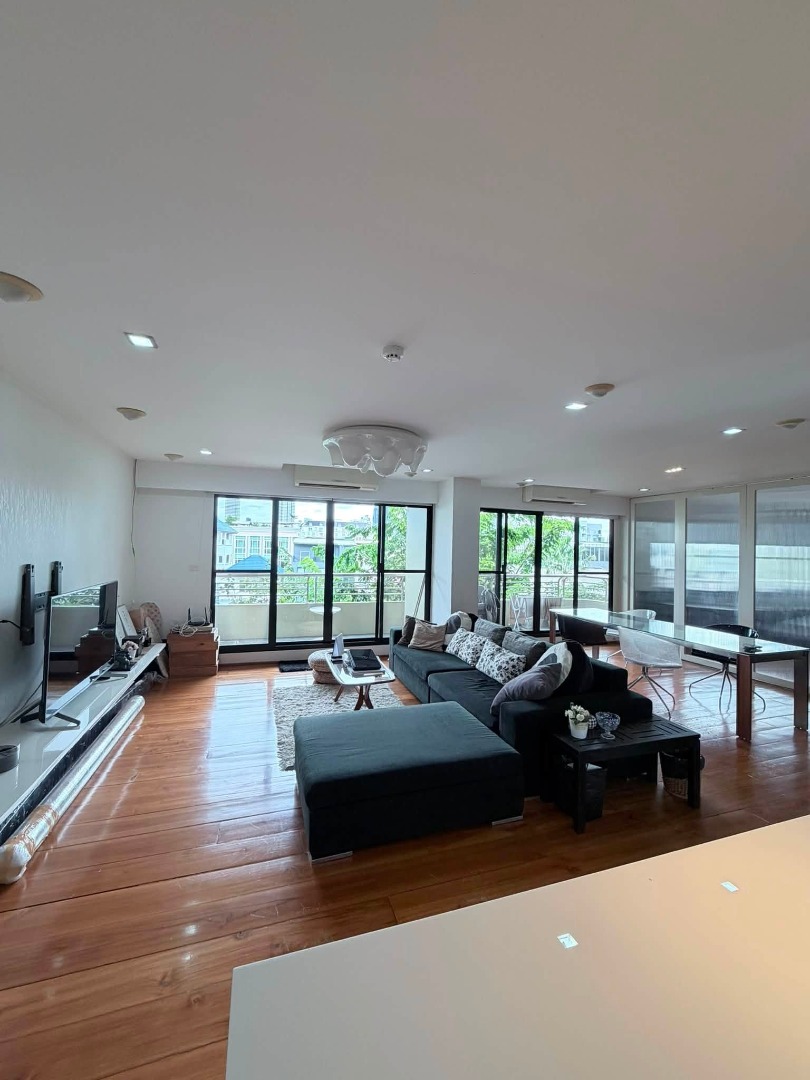 6909-012 Condo for Rent in Yen-akart Lumpini, at Supreme Ville, 10 min to Lumpini Park