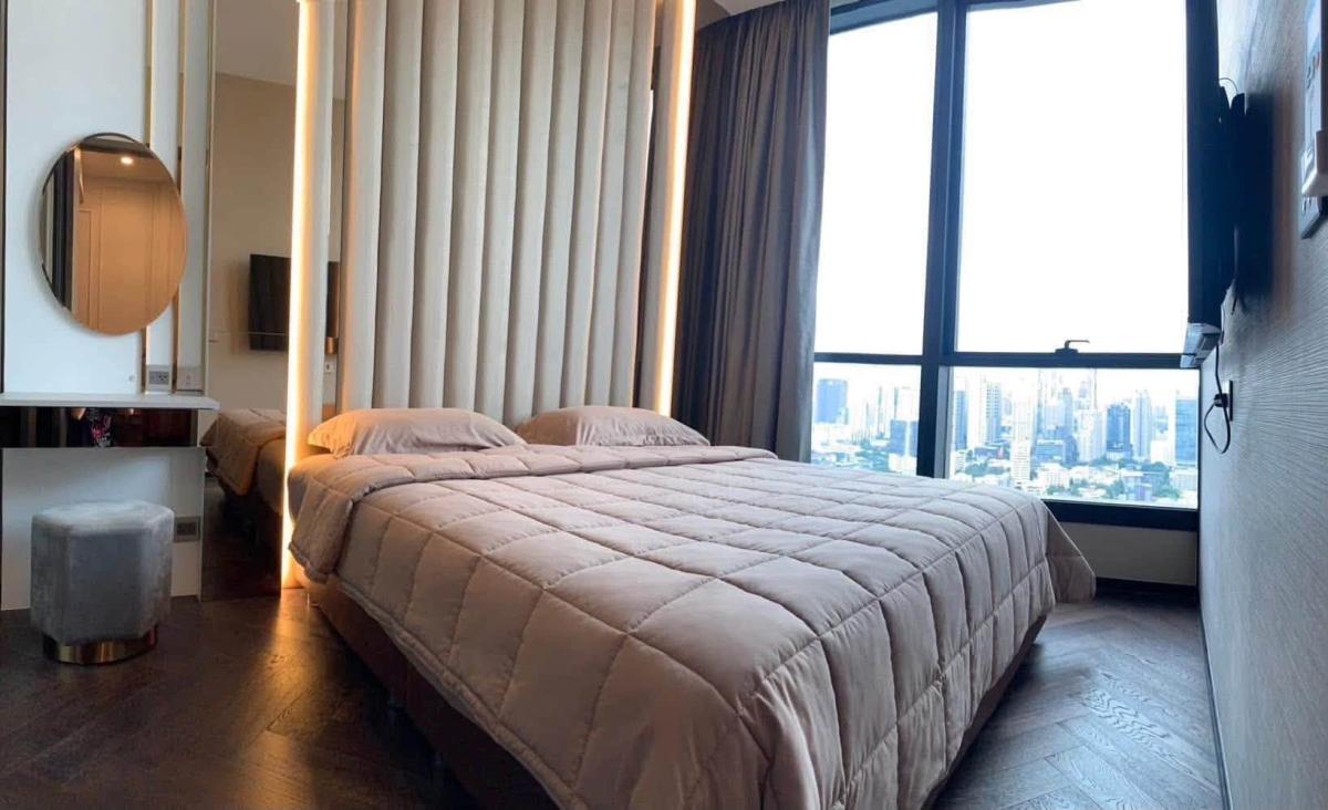 6909-052 Condo for Sale in Thonglor-Phrompong area, at The Esse Sukhumvit36 , next to BTS Thonglor