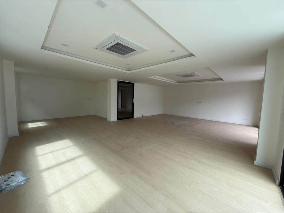 6909-057 ขาย/ให้เช่า โฮมออฟฟิศ 4 ชั้น รัชดา Regent Ratchada Tower 
