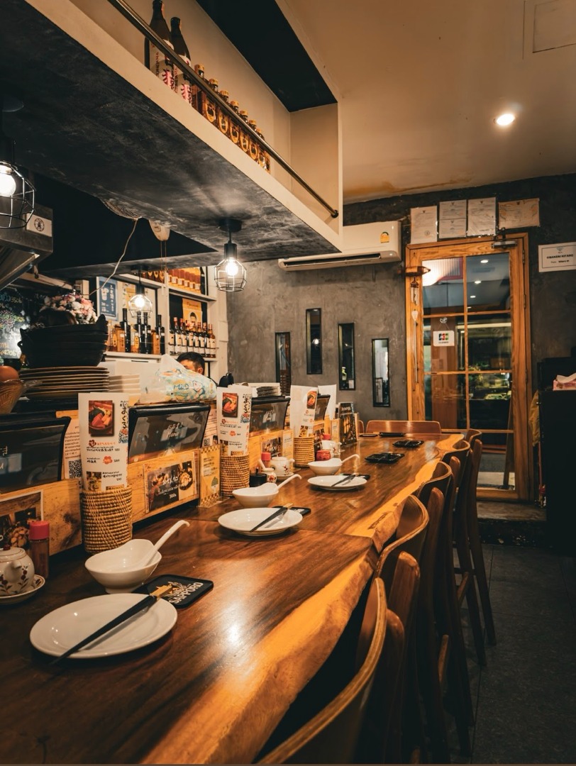 6909-060 Commercial Building for Rent in Phrom Phong, ideal for restaurant, cafe, wine bar and etc