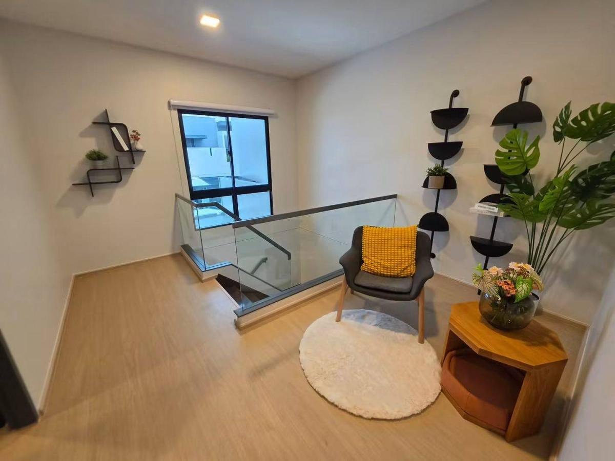 6909-064 ให้เช่า บ้านเดี่ยว 2 ชั้น บางนา บางพลี โครงการ Vive Bangna Km.7 3 ห้องนอน