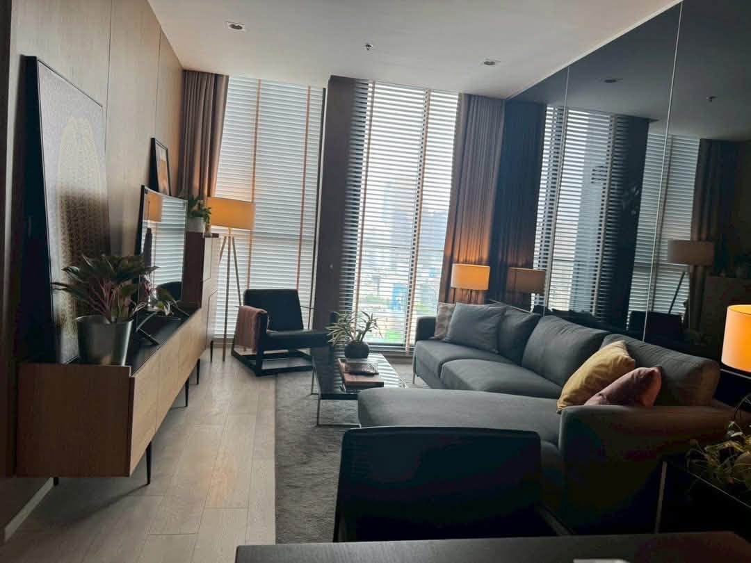 6909-086 Condo for Rent in Ploenchit-Chidlom area, at Noble Ploenchit, next to BTS Ploenchit
