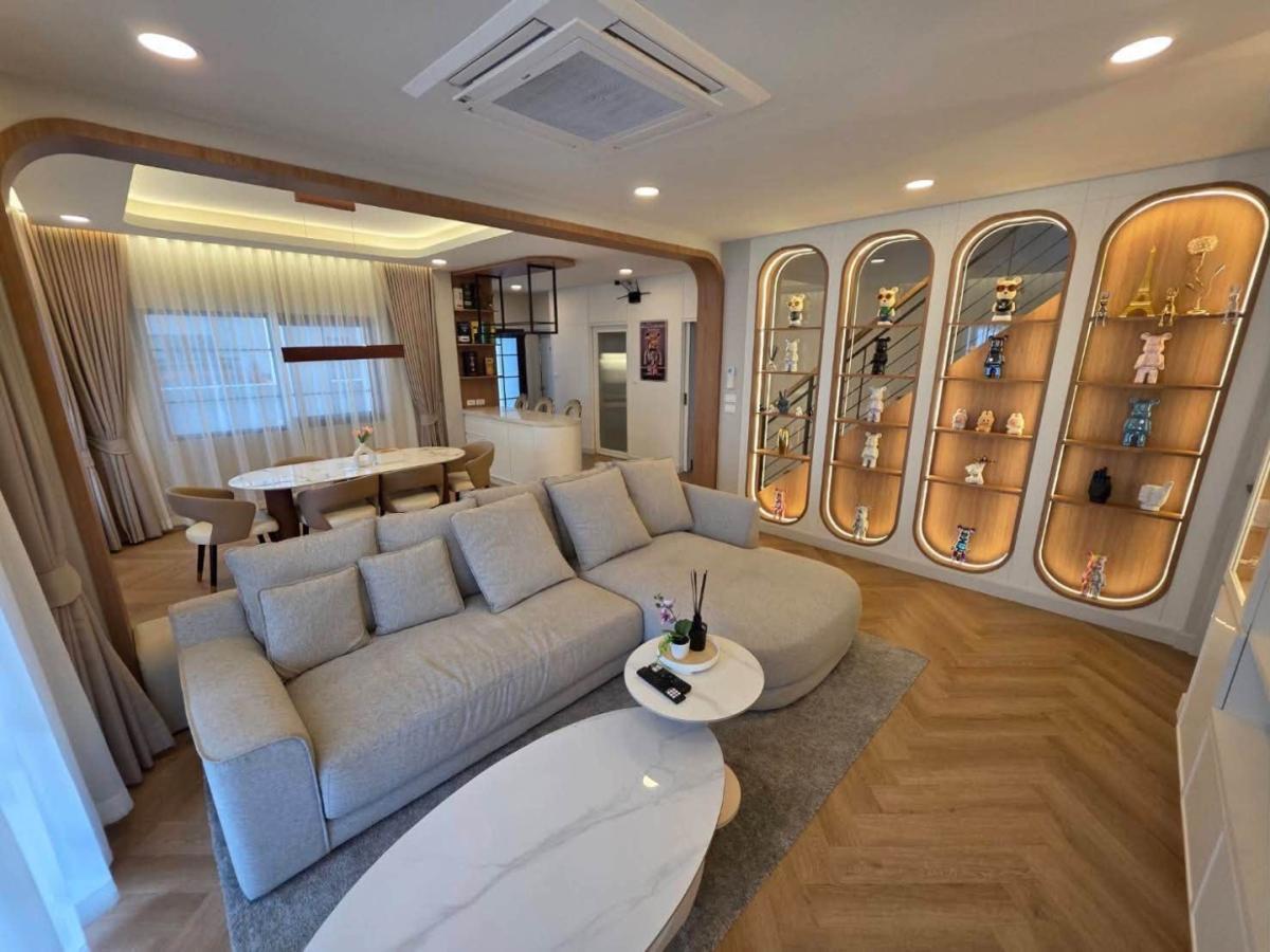 6909-092 ขาย/ให้เช่า บ้านเดี่ยว 2 ชั้น บางนา บางพลี Centro Bangna 