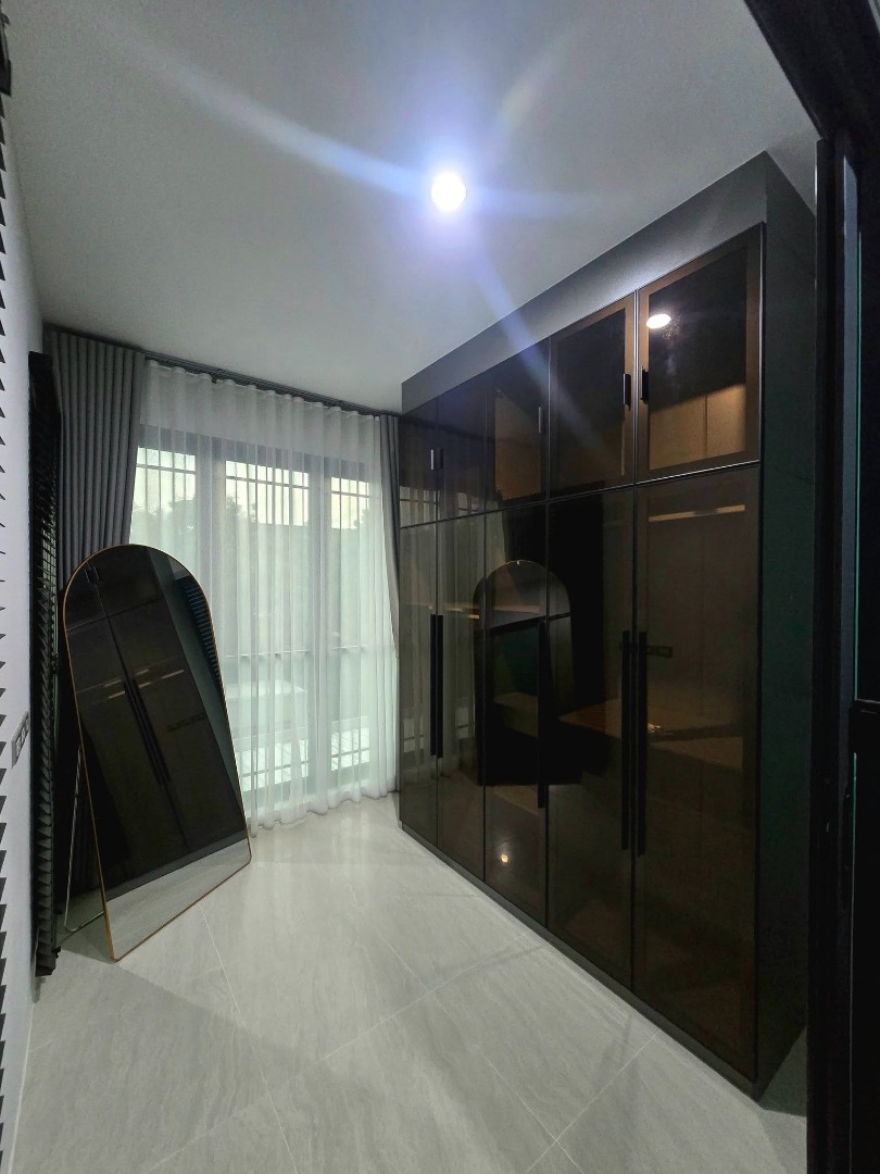 6909-093 ให้เช่า ทาวน์โฮม 3 ชั้น อ่อนนุช โครงการ บ้านกลางเมือง Classe Sukhumvit 77 ตกแต่งสวย มี Double Volume หลังมุม