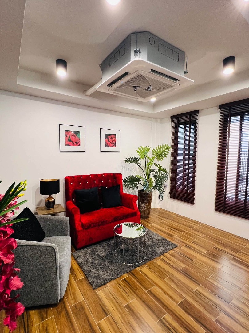 6909-107 3-Storey Townhome for Rent in Ekamai-Thonglor, BTS Ekamai