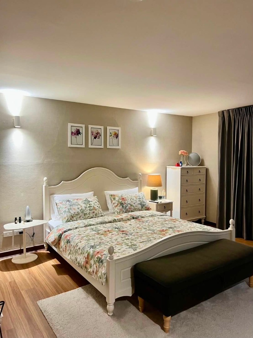 6909-112 Renovated modern townhome for sale/rent in Pattanakarn, at Baan Green Town