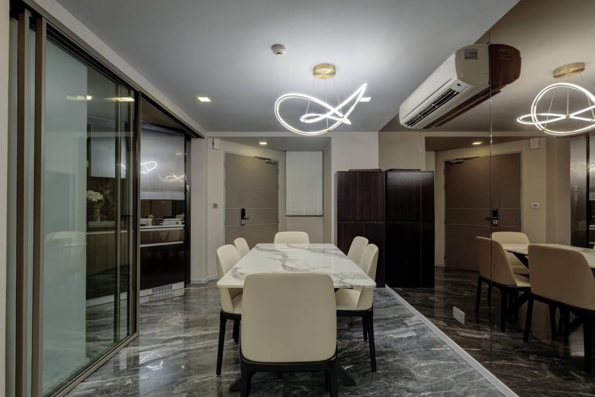 6909-120 Condo for Rent in Phrompong-Thonglor area, at Ashton Sukhumvit 41, next to BTS Phrompong
