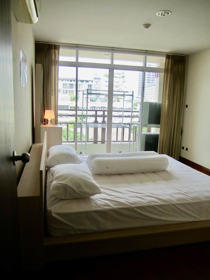 6910-007 Condo for Rent in Sathorn-Silom, at Pabhada Silom, BTS Surasak