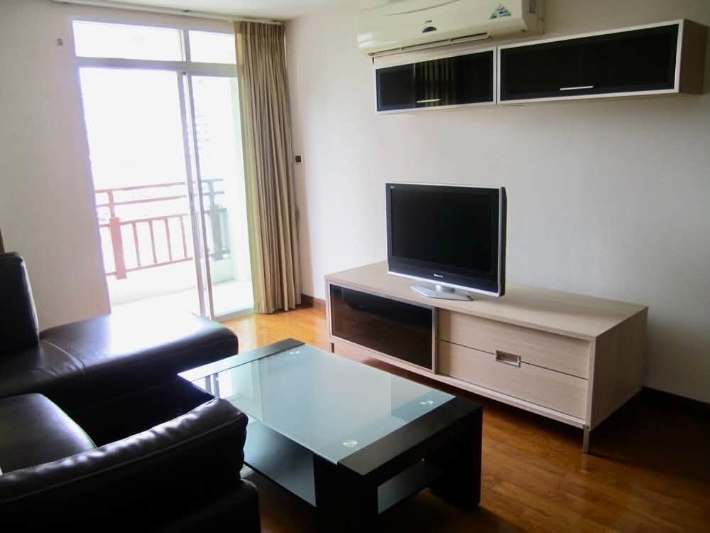 6910-007 Condo for Rent in Sathorn-Silom, at Pabhada Silom, BTS Surasak